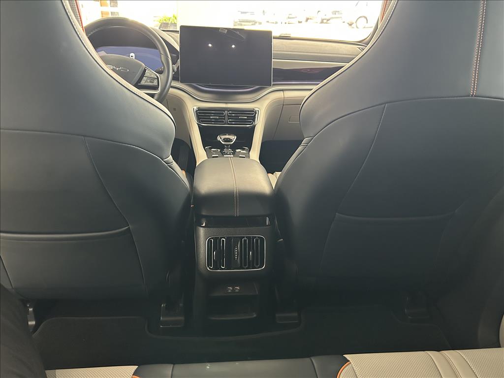 SONG PLUS 1.5 DM-I HÍBRIDO AUTOMÁTICO6