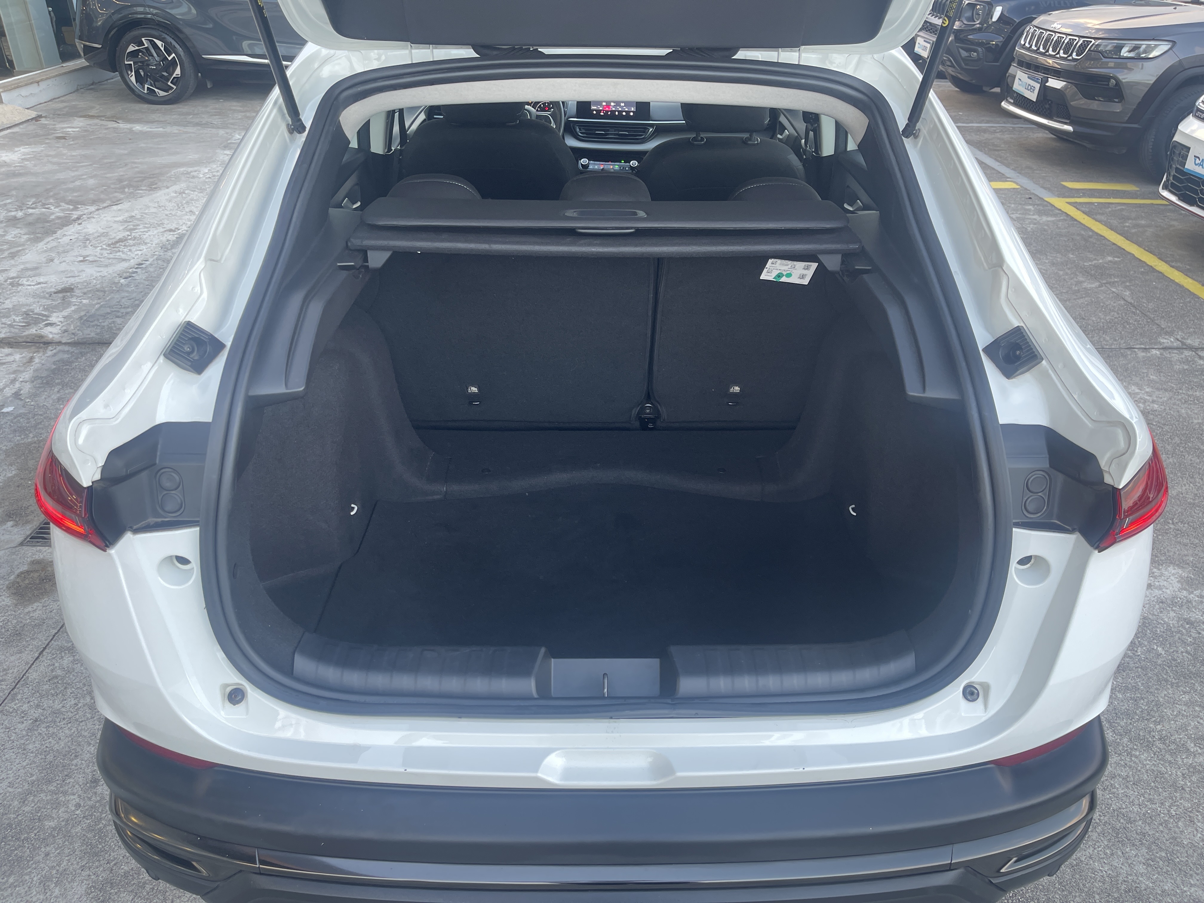 FASTBACK 1.0 TURBO 200 FLEX CVT6