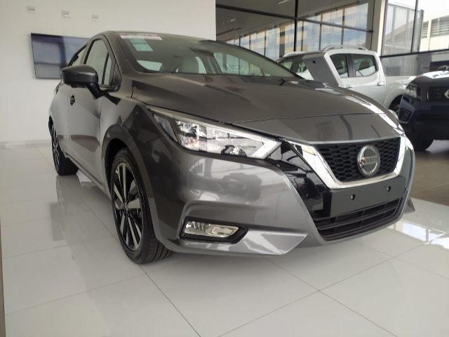 VERSA 1.6 16V FLEX EXCLUSIVE XTRONIC VERSA 1.6 16V FLEX EXCLUSIVE XTRONIC
