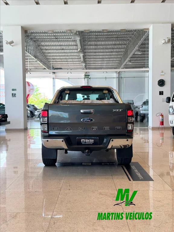 RANGER 3.2 XLT 4X4 CD 20V DIESEL 4P AUTOMÁTICO4