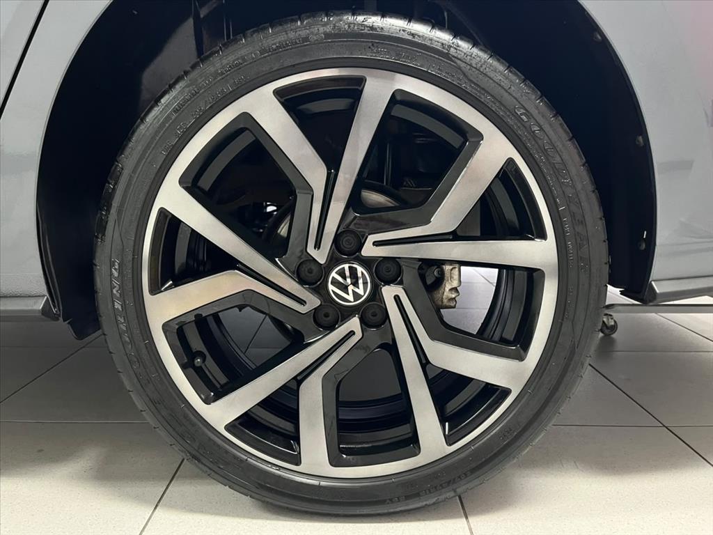 VIRTUS 1.4 250 TSI EXCLUSIVE AUTOMÁTICO12