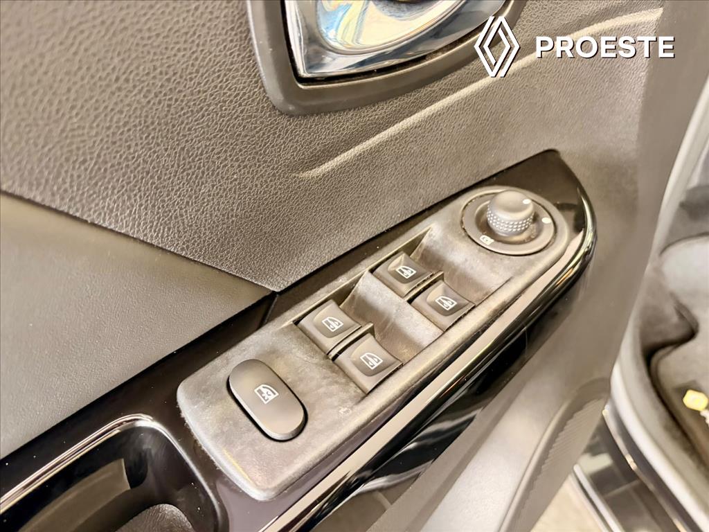 CAPTUR 1.6 16V SCE FLEX INTENSE X-TRONIC17