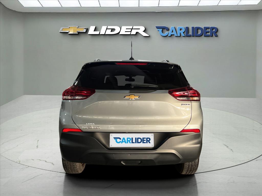 TRACKER 1.0 TURBO FLEX AUTOMÁTICO4