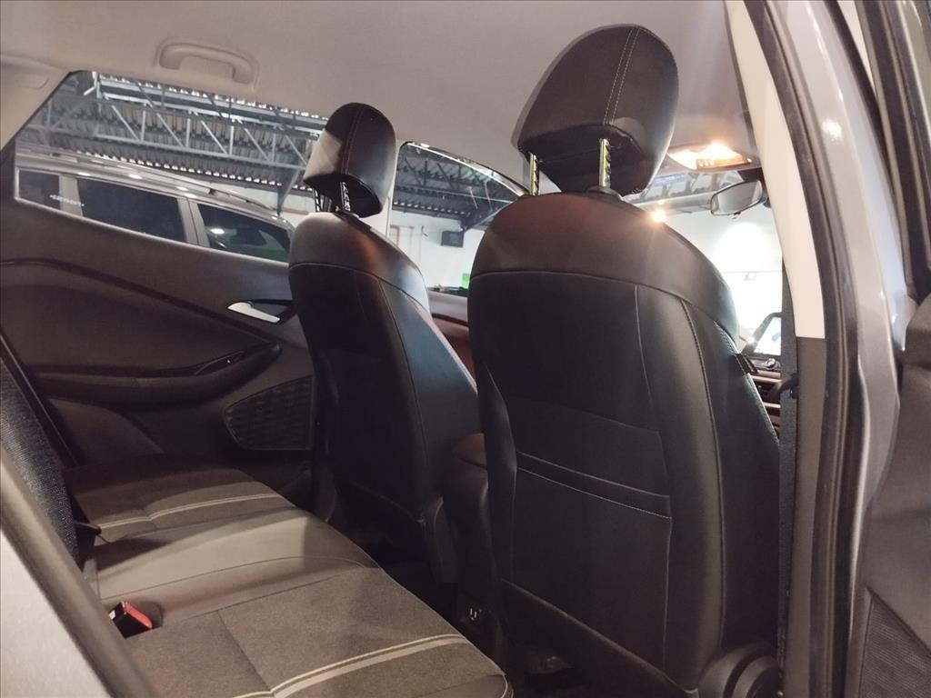 TRACKER 1.0 TURBO FLEX LTZ AUTOMÁTICO9