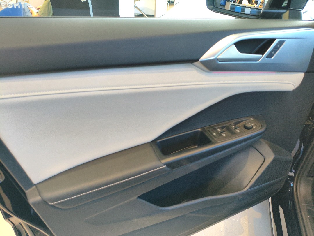 TAOS 1.4 250 TSI TOTAL FLEX COMFORTLINE AUTOMÁTICO8