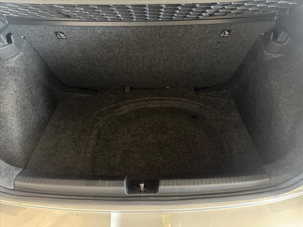 POLO 1.0 MPI TRACK MANUAL11
