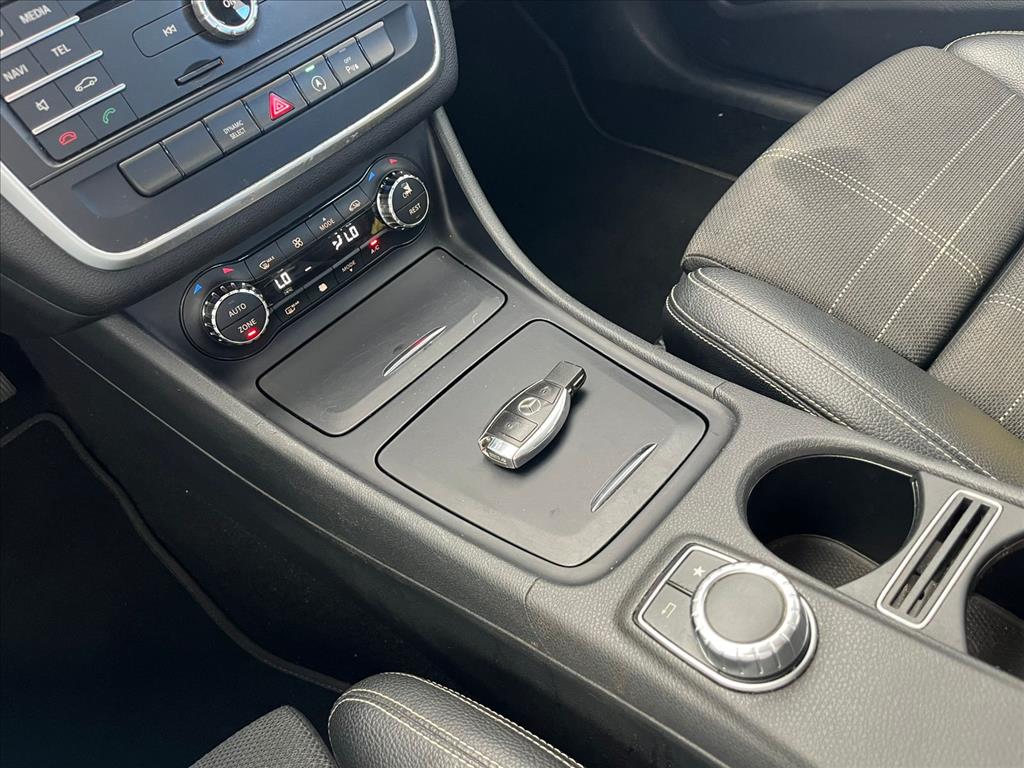 GLA 200 1.6 CGI ENDURO 16V TURBO FLEX 4P AUTOMÁTICO14