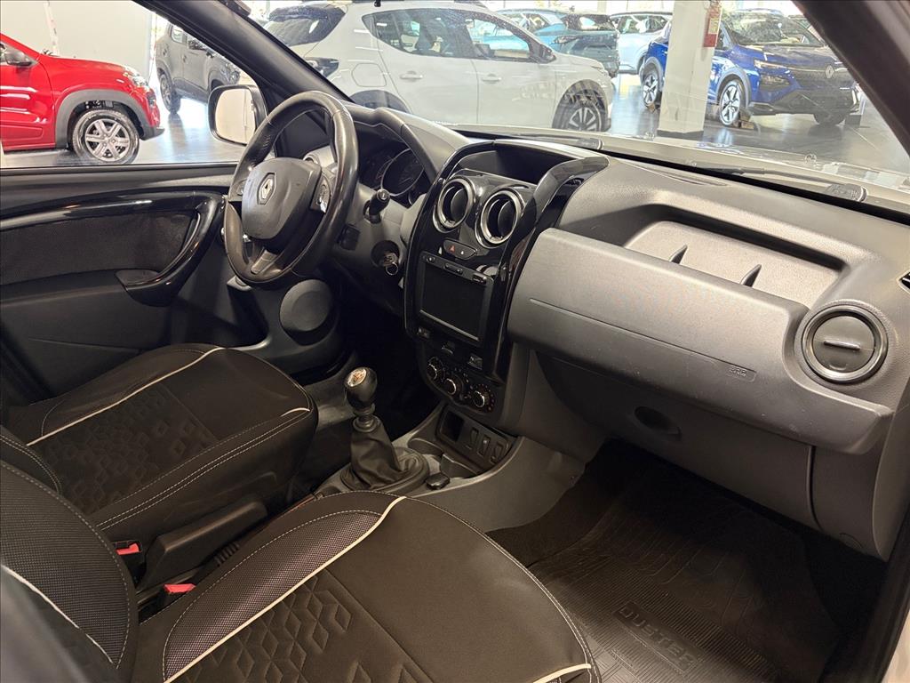DUSTER OROCH 2.0 16V HI-FLEX DYNAMIQUE MANUAL17