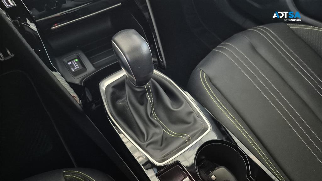 PEUGEOT 2008 1.0 TURBO 200 FLEX GT CVT