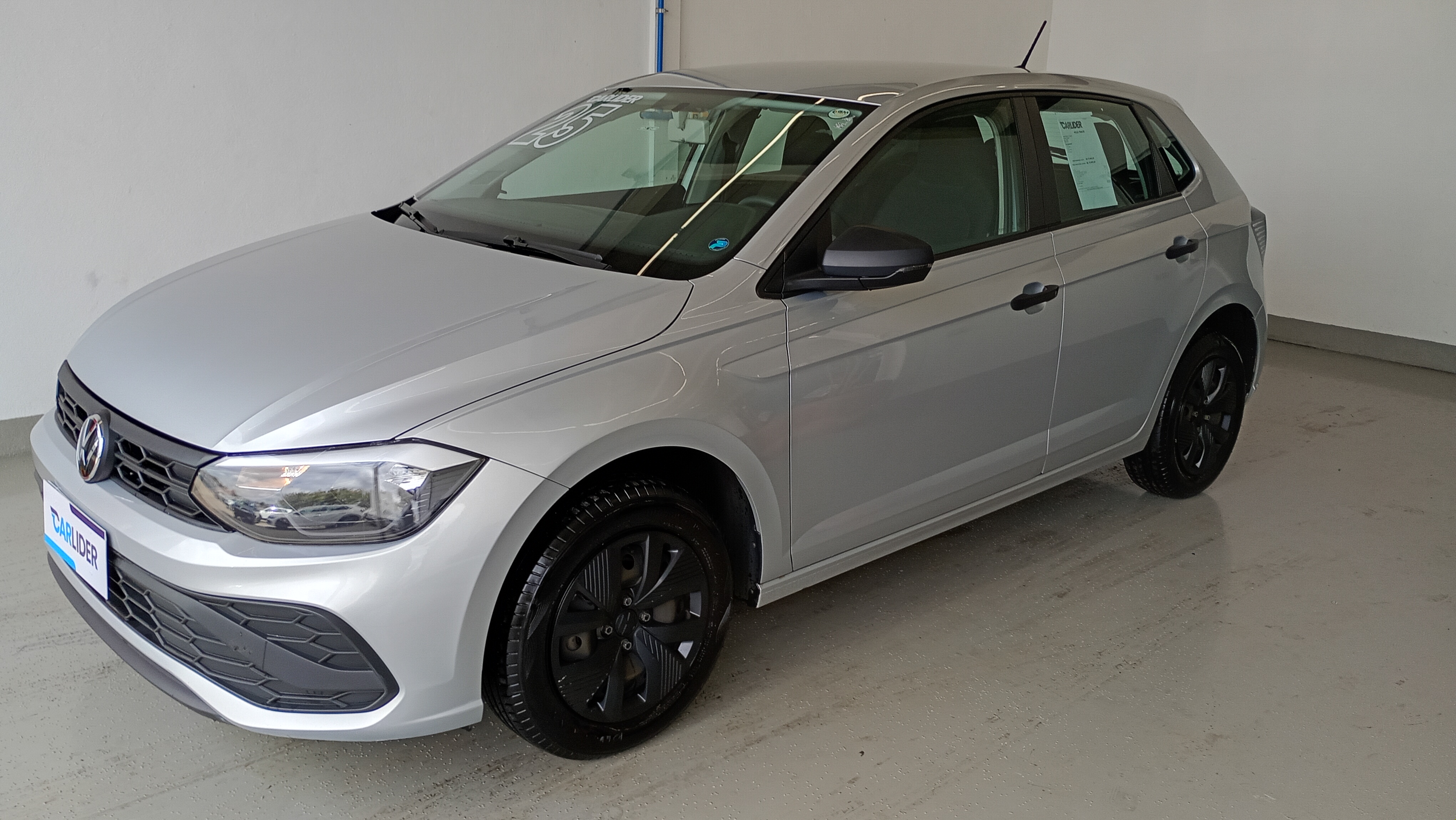 POLO 1.0 MPI TRACK MANUAL0