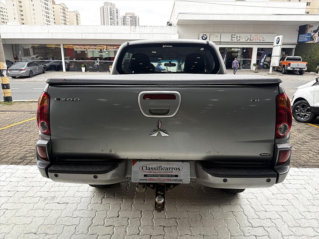 Mitsubishi L200 Triton - 3.2 HPE 4X4 CD 16V TURBO INTERCOOLER DIESEL 4P AUTOMÁTICO