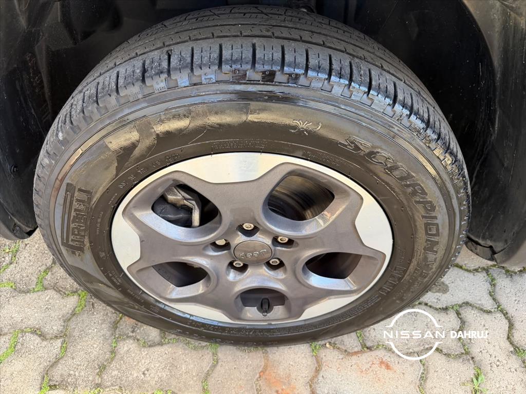 RENEGADE 1.8 16V FLEX 4P AUTOMÁTICO11