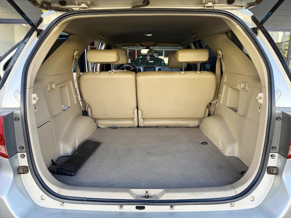 Toyota Hilux Sw4 - 3.0 SRV 4X4 16V TURBO INTERCOOLER DIESEL 4P AUTOMÁTICO