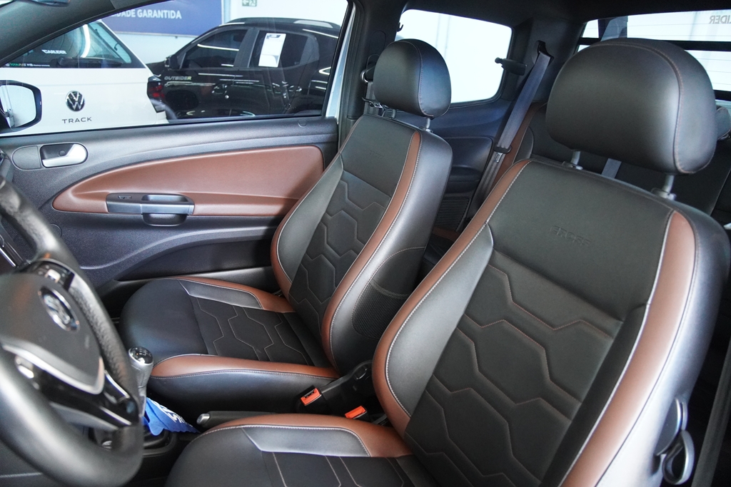 SAVEIRO 1.6 CROSS CD 16V FLEX 2P MANUAL8