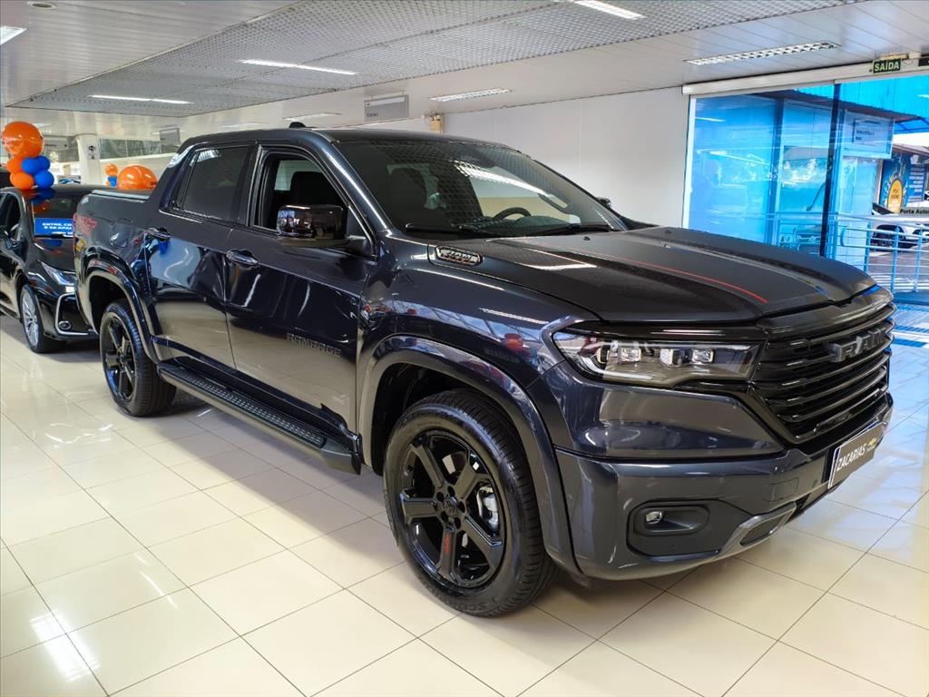 RAMPAGE 2.0 HURRICANE 4 TURBO GASOLINA R/T 4X4 AUTOMÁTICO1