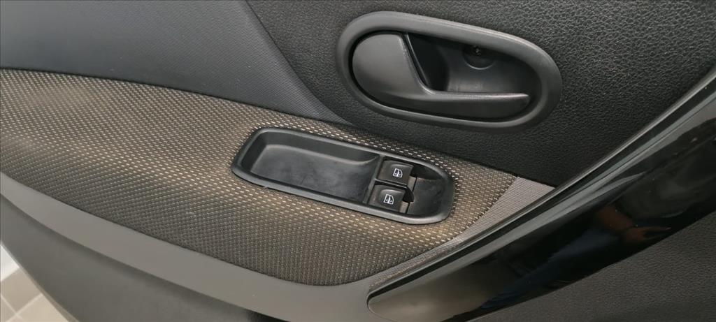 SANDERO 1.0 12V SCE FLEX ZEN MANUAL SANDERO 1.0 12V SCE FLEX ZEN MANUAL