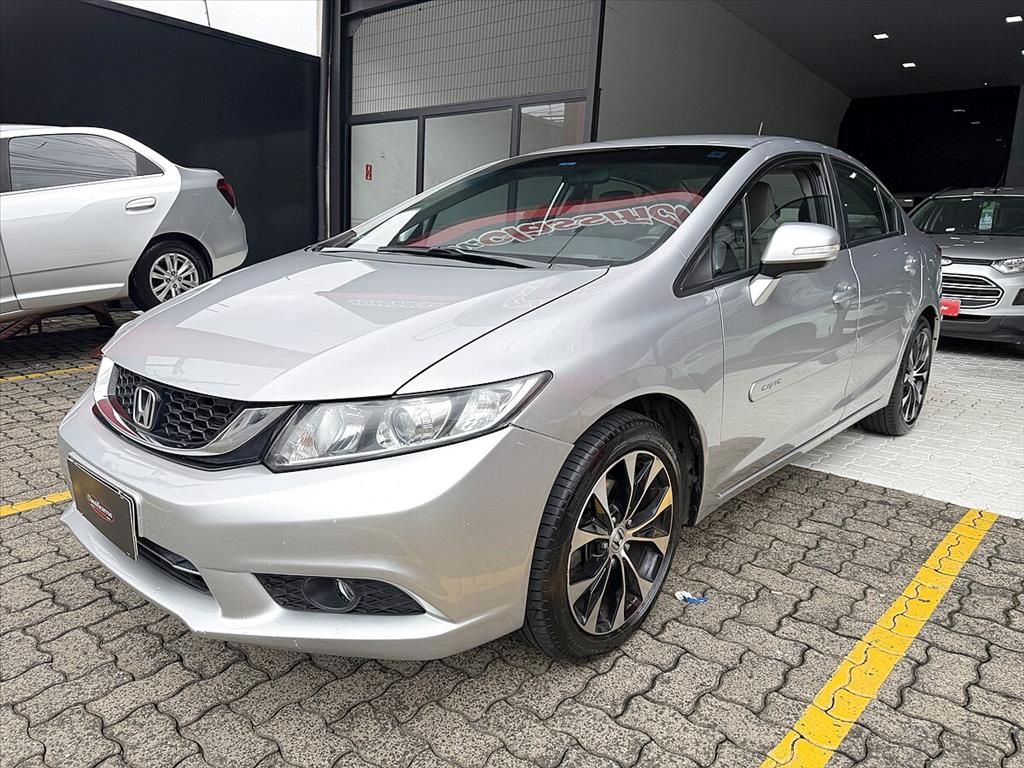 Honda Civic - 2.0 LXR 16V FLEX 4P AUTOMÁTICO