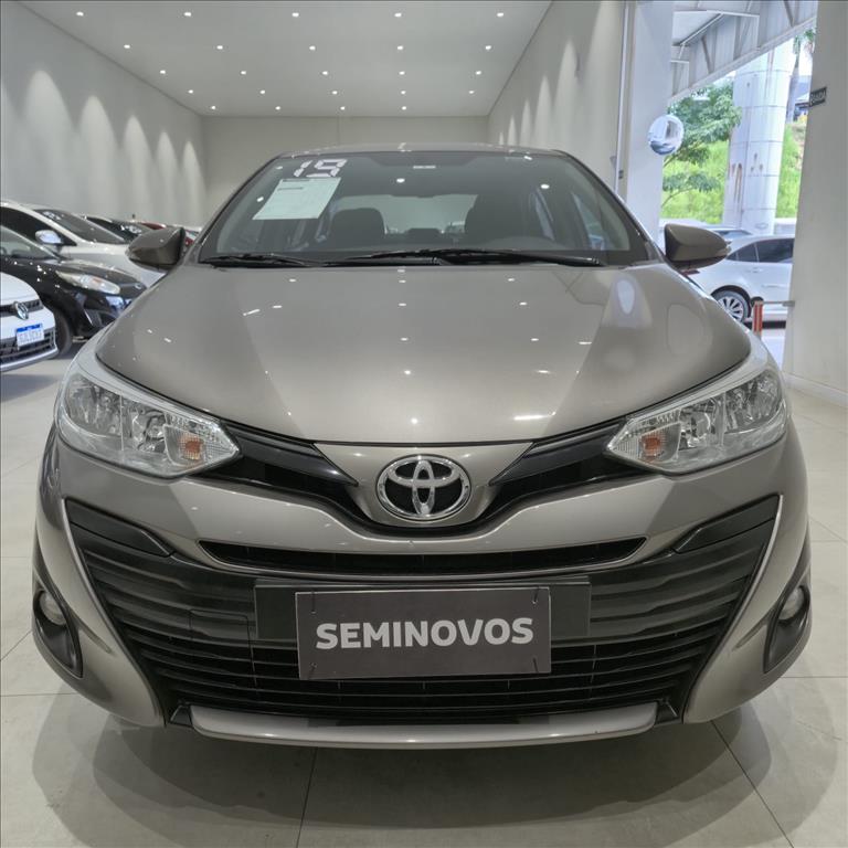 YARIS 1.5 16V FLEX SEDAN XL MULTIDRIVE1