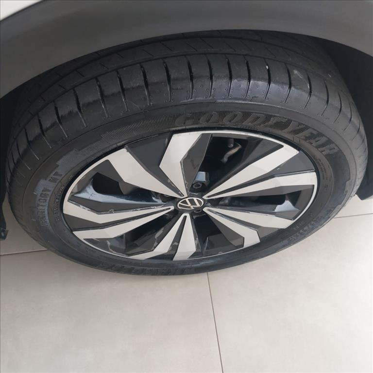 T-CROSS 1.4 250 TSI TOTAL FLEX HIGHLINE AUTOMÁTICO16