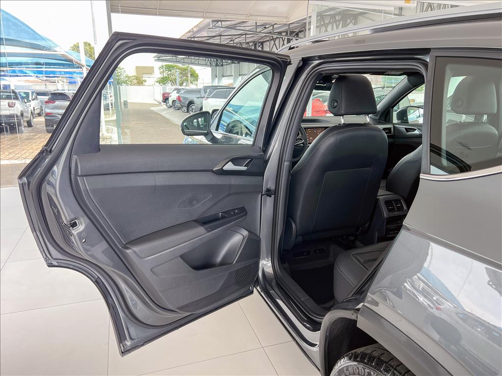 TAOS 1.4 250 TSI TOTAL FLEX HIGHLINE AUTOMÁTICO16