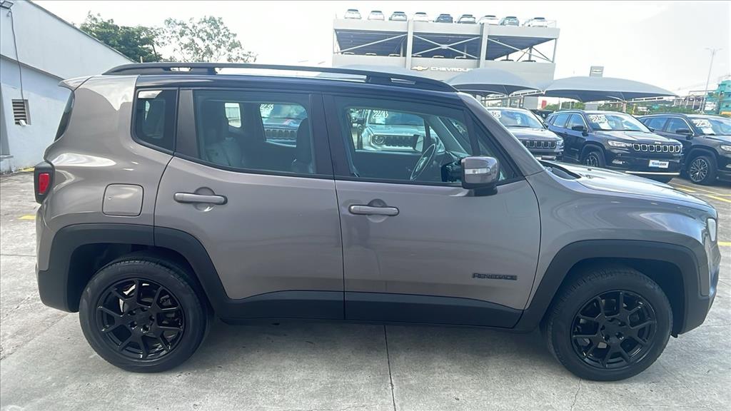 RENEGADE 1.8 16V FLEX SPORT 4P AUTOMÁTICO1