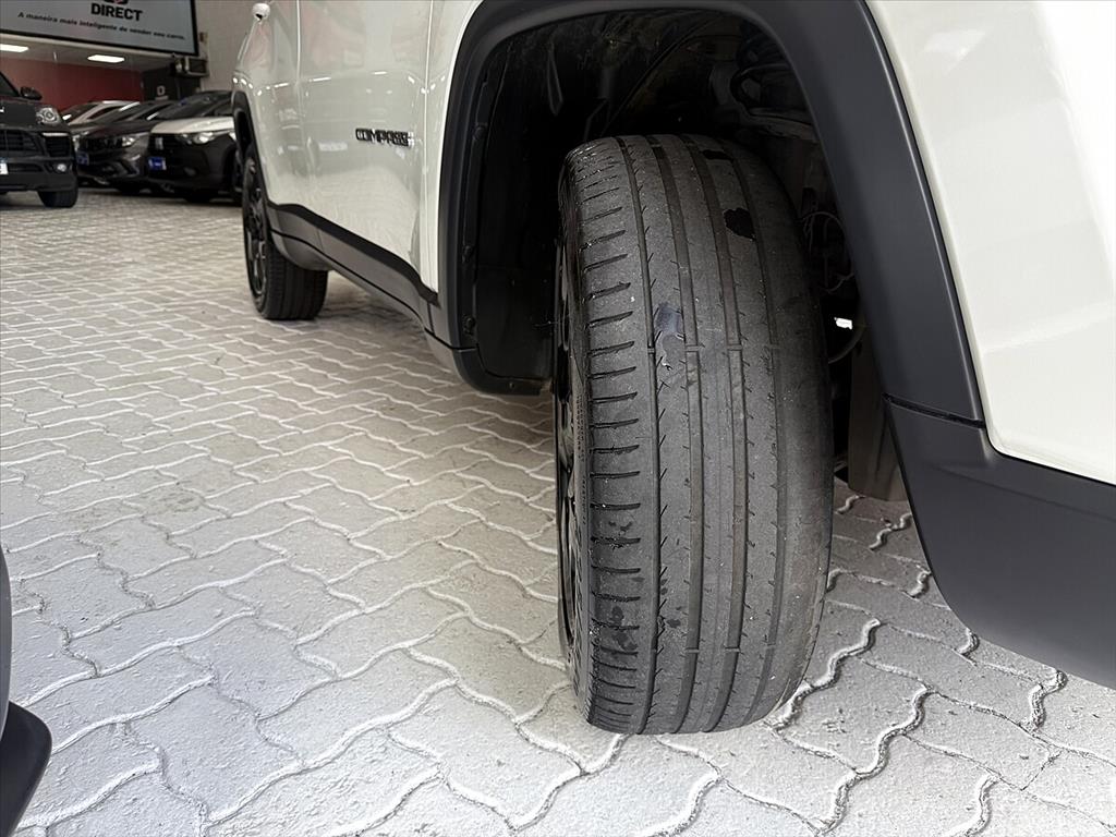 Jeep Compass - 2.0 16V DIESEL LONGITUDE 4X4 AUTOMÁTICO