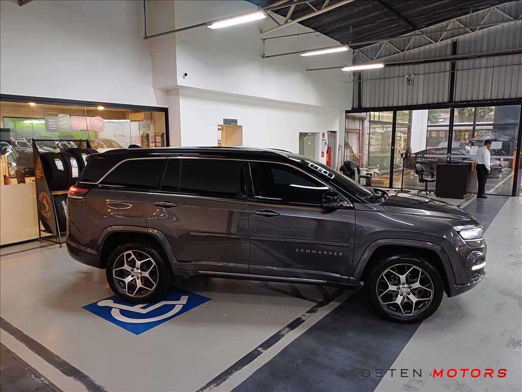 Jeep-COMMANDER-2.0 TD380 TURBO DIESEL OVERLAND AT9