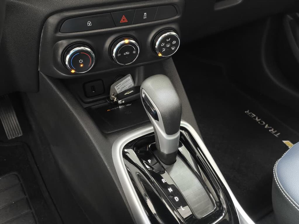 TRACKER 1.2 TURBO FLEX PREMIER AUTOMÁTICO12