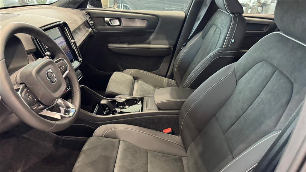 XC40 P6 RECHARGE ELECTRIC PLUS10