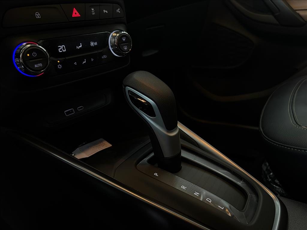 TRACKER 1.0 TURBO FLEX LTZ AUTOMÁTICO8