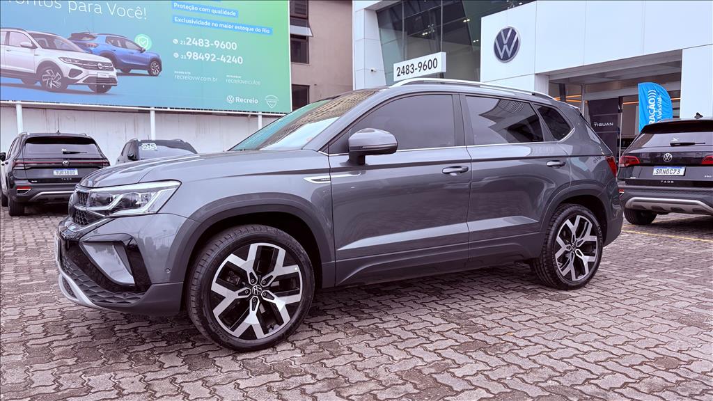 TAOS 1.4 250 TSI TOTAL FLEX HIGHLINE AUTOMÁTICO1