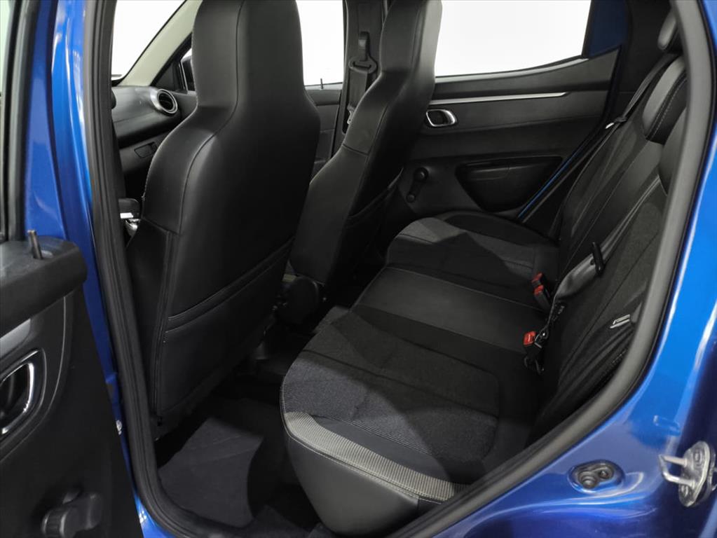 KWID 1.0 12V SCE FLEX OUTSIDER MANUAL10