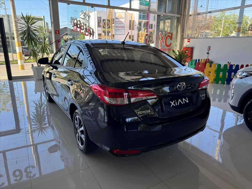 YARIS 1.5 16V FLEX SEDAN XLS MULTIDRIVE5 YARIS 1.5 16V FLEX SEDAN XLS MULTIDRIVE5