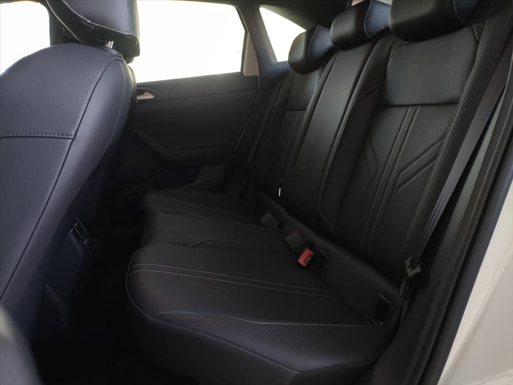 NIVUS 1.0 200 TSI TOTAL FLEX HIGHLINE AUTOMÁTICO11