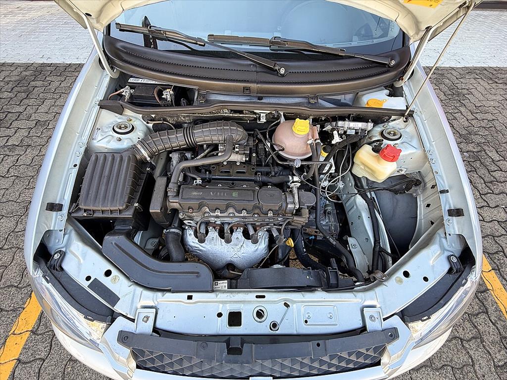 Chevrolet Classic - 1.0 MPFI LS 8V FLEX 4P MANUAL