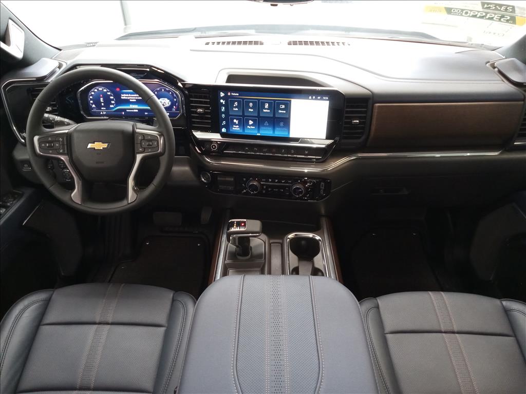 SILVERADO 5.3 V8 GASOLINA 1500 HIGH COUNTRY 4X4 AUTOMÁTICO6