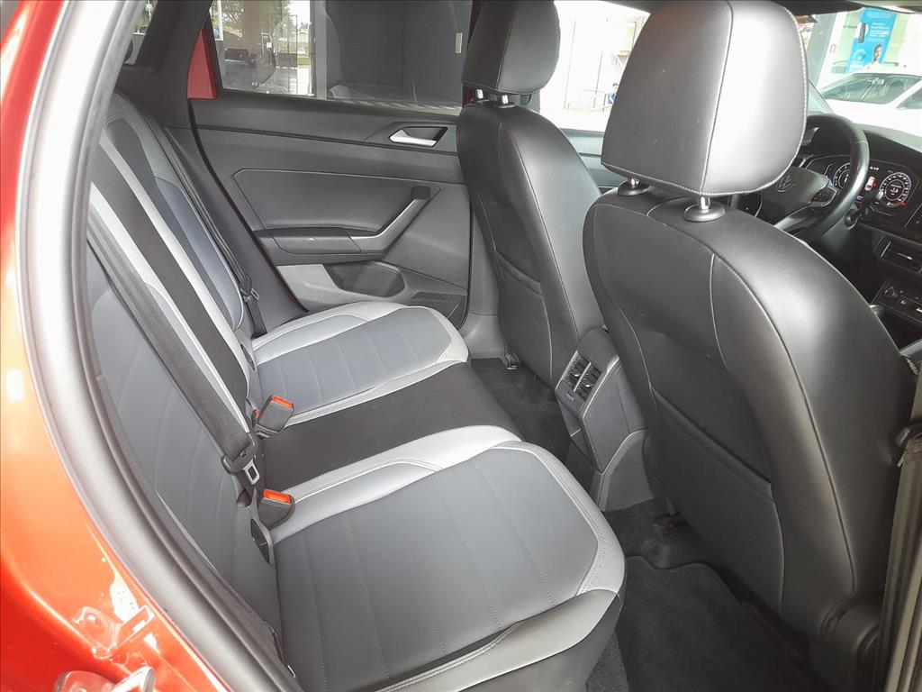 NIVUS 1.0 200 TSI TOTAL FLEX HIGHLINE AUTOMÁTICO12