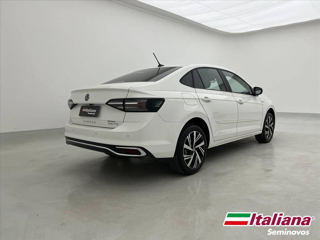 VIRTUS 1.0 200 TSI HIGHLINE AUTOMÁTICO4