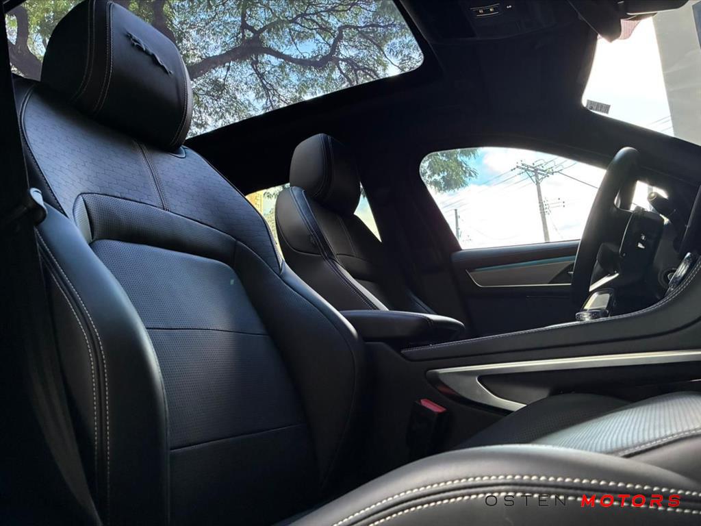 Jaguar-F-PACE-2.0 P400e PHEV R-DYNAMIC SE AWD AUTOMÁTICO