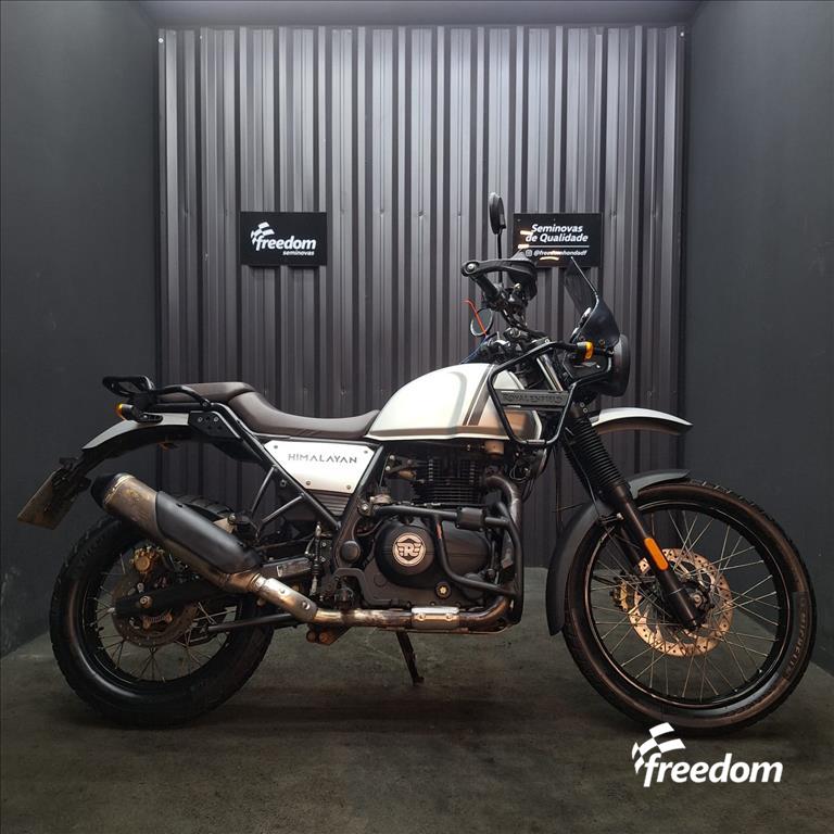 Moto ROYAL ENFIELD do modelo HIMALAYAN HIMALAYAN 2022/2023
