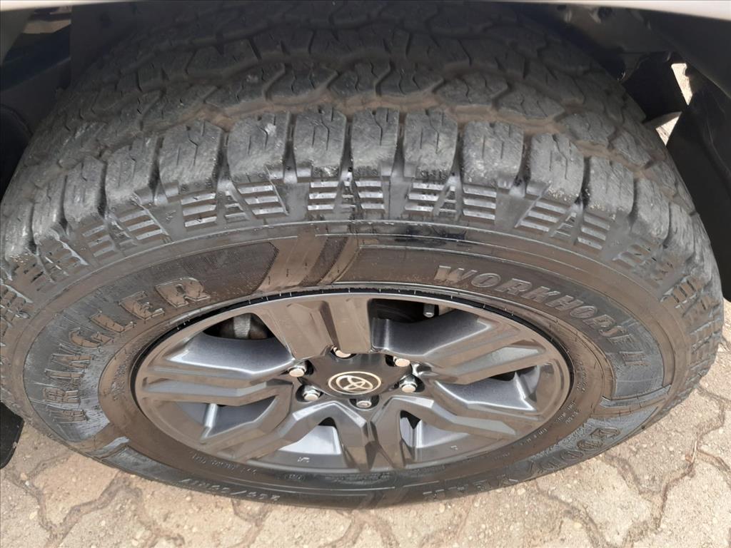 HILUX 2.8 D-4D TURBO DIESEL CD SR 4X4 AUTOMÁTICO18