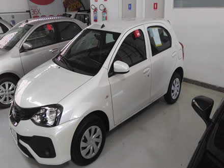 ETIOS 1.3 X 16V FLEX 4P MANUAL