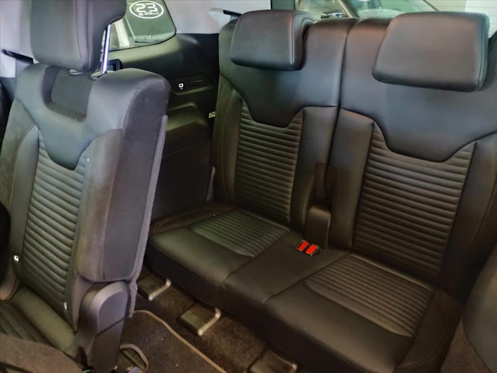 COMMANDER 1.3 T270 TURBO FLEX LIMITED AT68