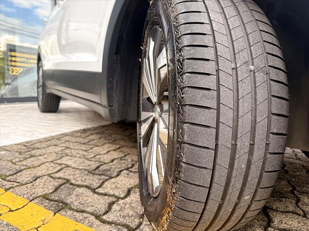 Volkswagen T-Cross - 1.4 250 TSI TOTAL FLEX HIGHLINE AUTOMÁTICO