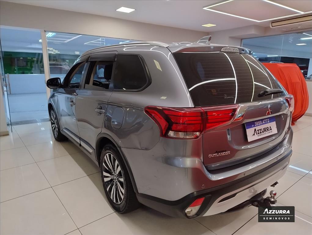 OUTLANDER 2.0 MIVEC GASOLINA HPE AUTOMÁTICO