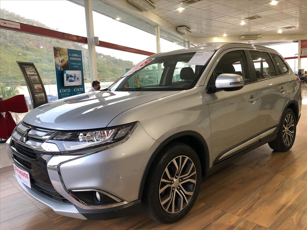 OUTLANDER 2.0 COMFORT 16V GASOLINA 4P AUTOMÁTICO OUTLANDER 2.0 COMFORT 16V GASOLINA 4P AUTOMÁTICO