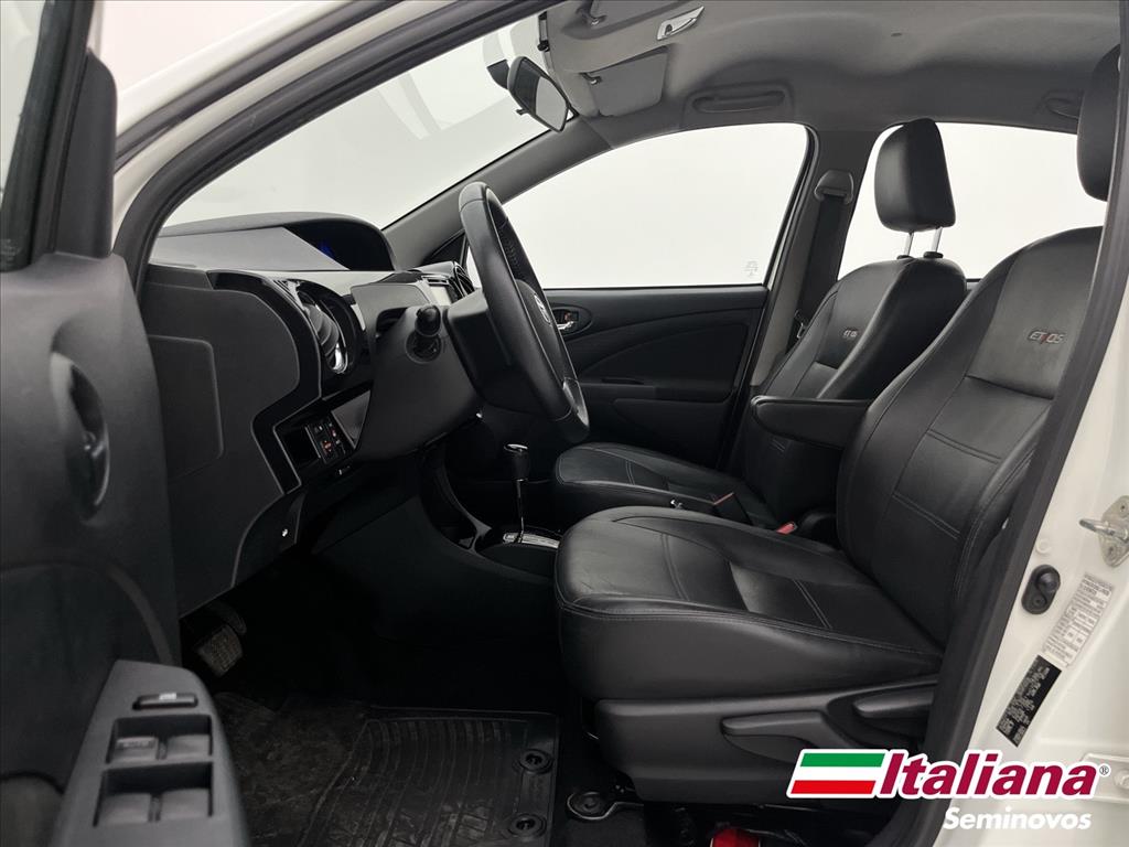 ETIOS 1.5 PLATINUM 16V FLEX 4P AUTOMÁTICO