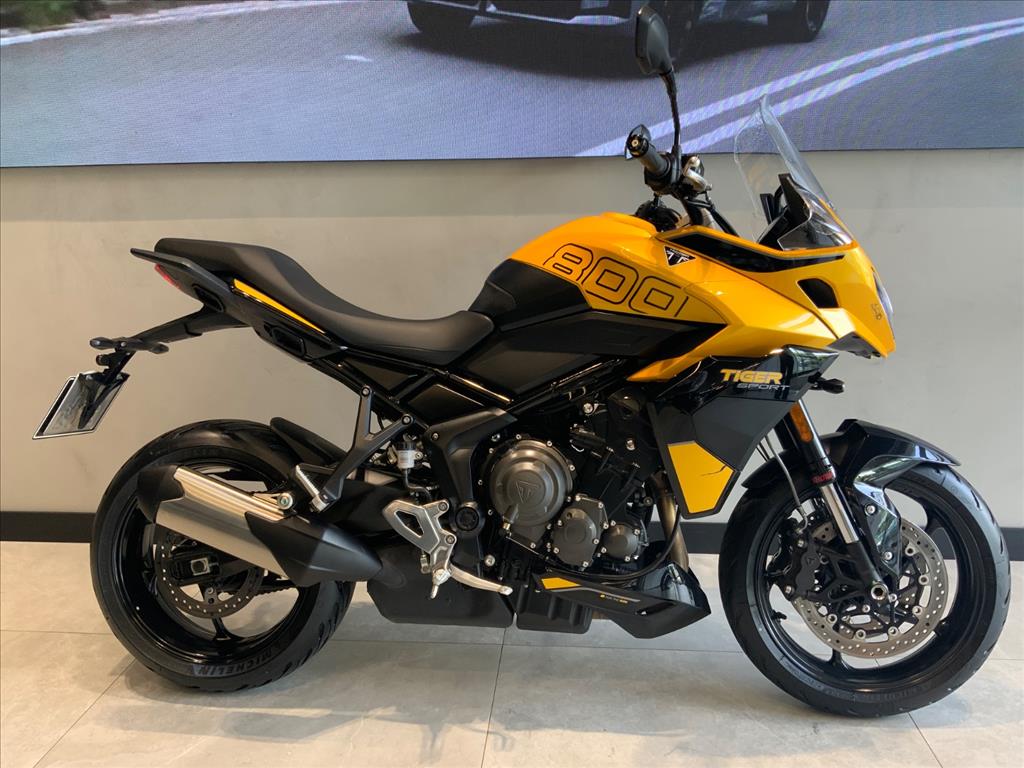 TRIUMPH-TIGER-800 SPORT