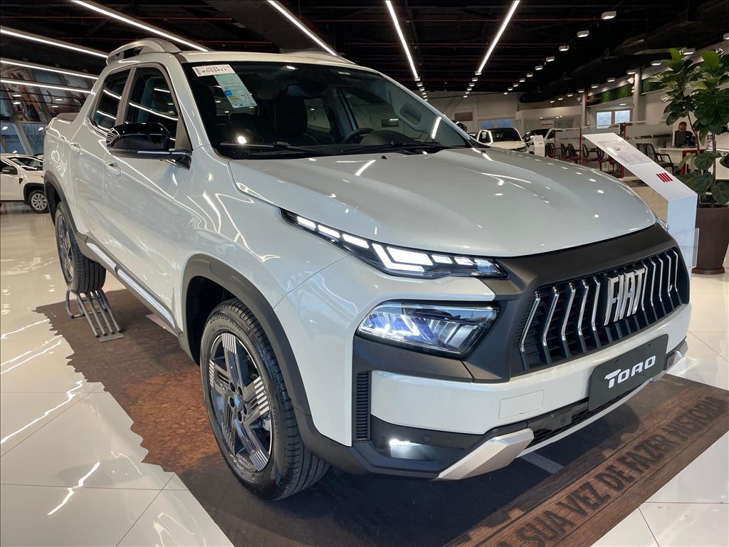 TORO 1.3 TURBO 270 FLEX VOLCANO AT68