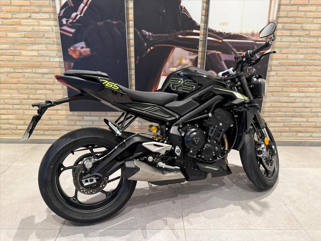 TRIUMPH-STREET-TRIPLE RS ABS